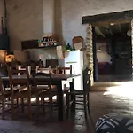 Semesterbostad Jolie Maison Ancienne Adaptee Aux Petits Groupes - Maison Peyri Leogeats