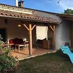 Jolie Maison Ancienne Adaptee Aux Petits Groupes - Maison Peyri Semesterbostad *