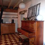 Jolie Maison Ancienne Adaptee Aux Petits Groupes - Maison Peyri Semesterbostad *