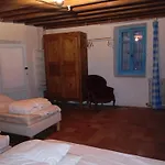 Jolie Maison Ancienne Adaptee Aux Petits Groupes - Maison Peyri Semesterbostad