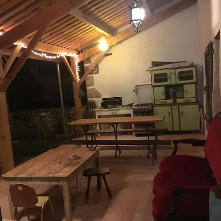 Jolie Maison Ancienne Adaptee Aux Petits Groupes - Maison Peyri Dom wakacyjny *