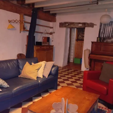 Jolie Maison Ancienne Adaptee Aux Petits Groupes - Maison Peyri Dom wakacyjny *