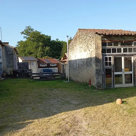 Jolie Maison Ancienne Adaptee Aux Petits Groupes - Maison Peyri Dom wakacyjny